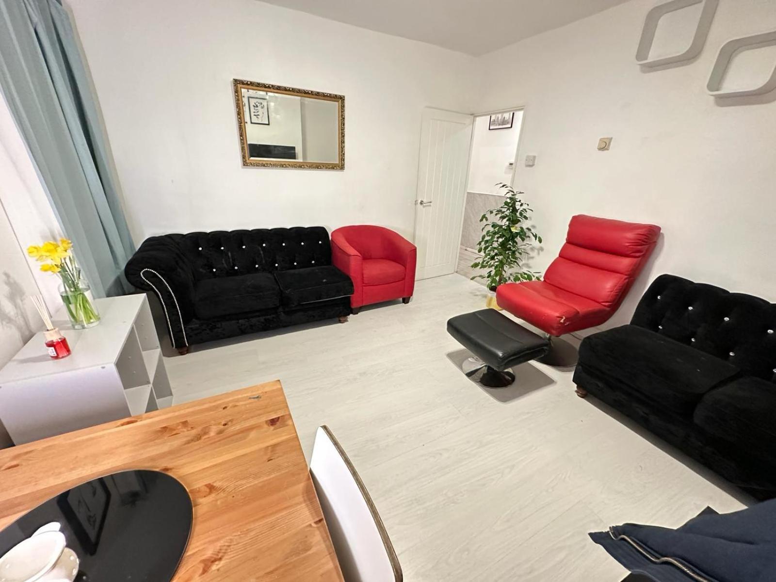 Center Marylebone 4 Bedroom Flat * Londra